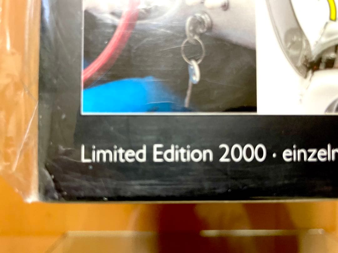 価格変更1/18 シュコー ポルシェ550Spyder ジェームスディーン限定品