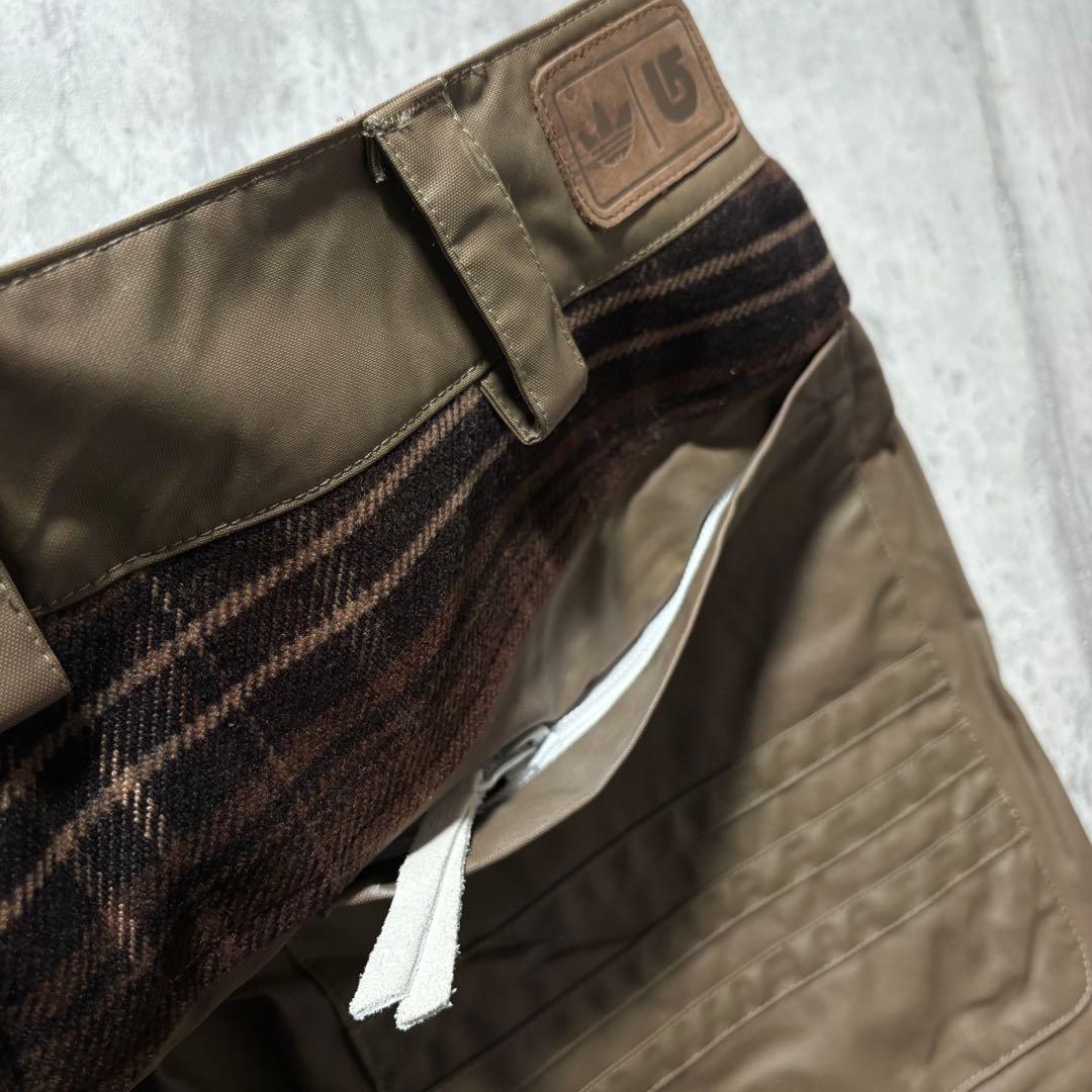 新品タグ付き 希少 adidas × BURTON スノーボード ウェア パンツ