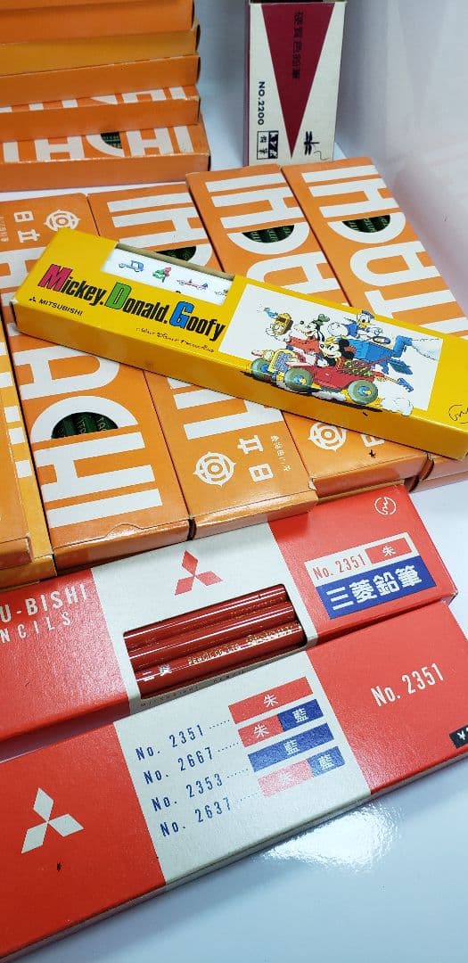 【新品未使用】廃盤 大量 鉛筆 まとめ 300本以上 格安