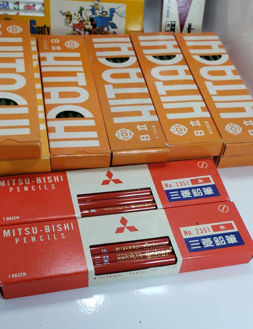 【新品未使用】廃盤 大量 鉛筆 まとめ 300本以上 格安