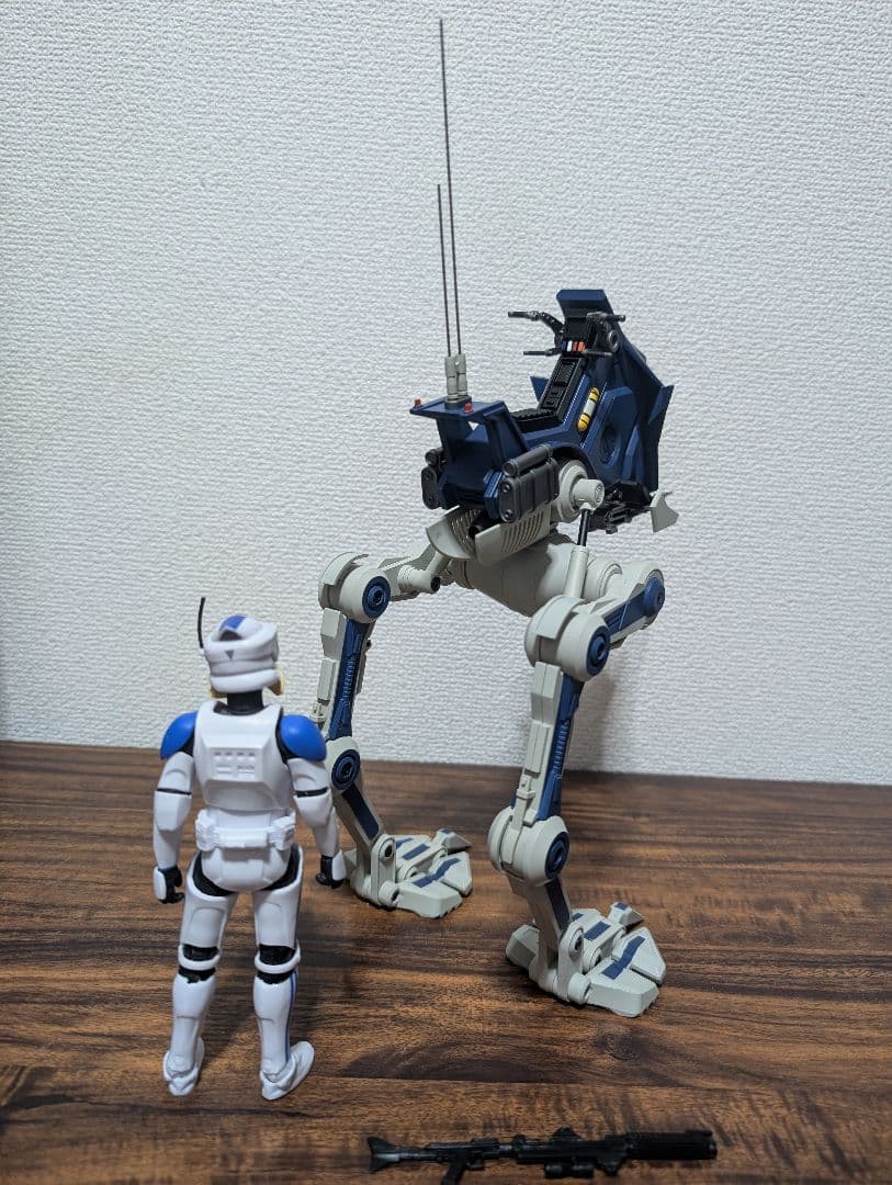 スターウォーズクローン・ウォーズ AT-RT 1/12スケール ビークル
