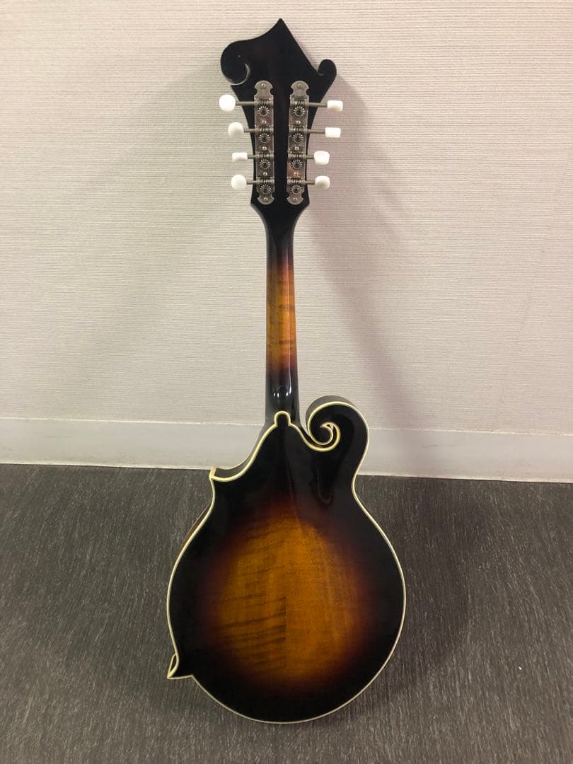 T*’様 Kentucky マンドリン サンバースト　KM675