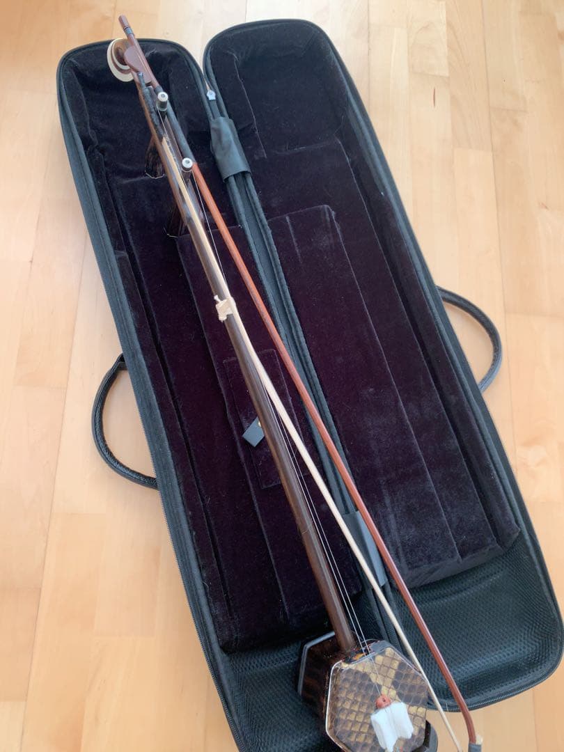 馬乾元制紫檀二胡