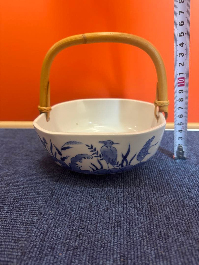 1891  宮内庁御用達『十四代 辻常陸』　辻製　染付花鳥　手付き鉢