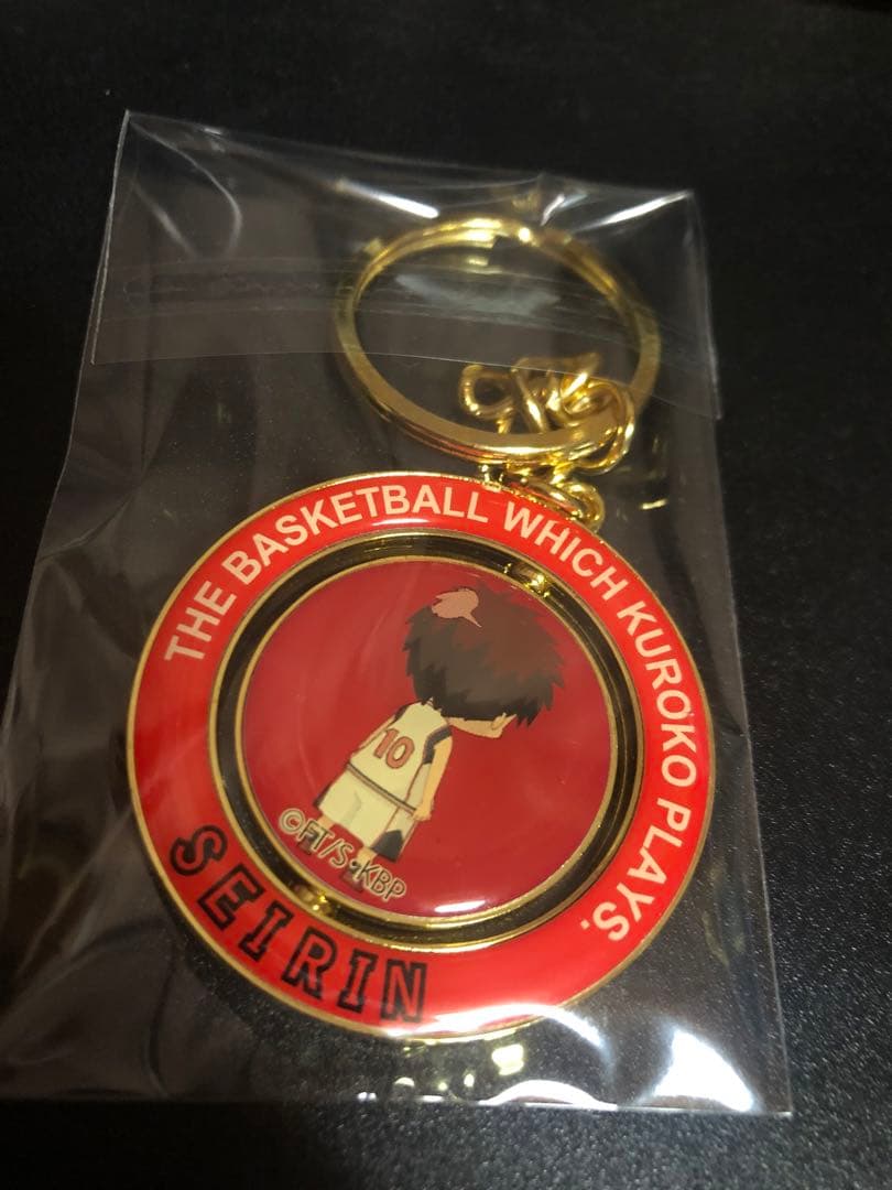激レア　火神大我 黒子のバスケ　メタルキーホルダー