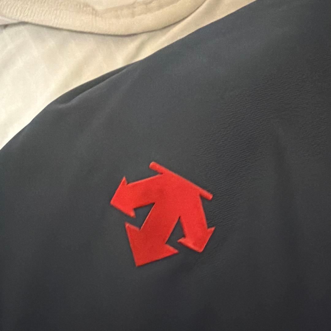 デサント　フード付きスキーウェア グレー/ネイビー　メンズＳ　子供にも