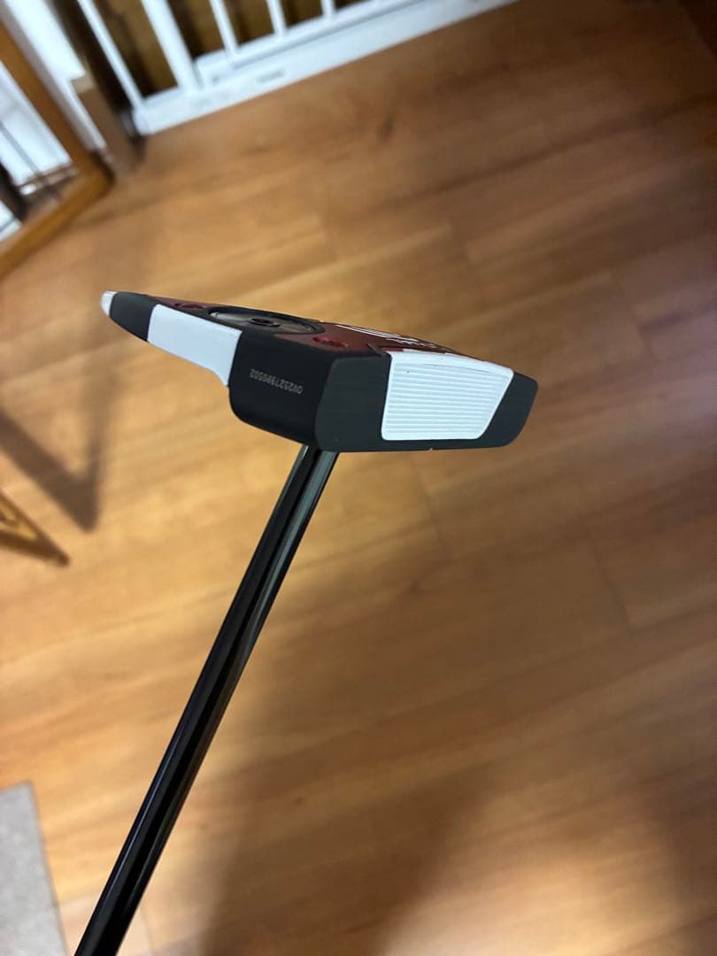 【最新】オデッセAi-DUAL SQUARE 2 JAILBIRD パター 33