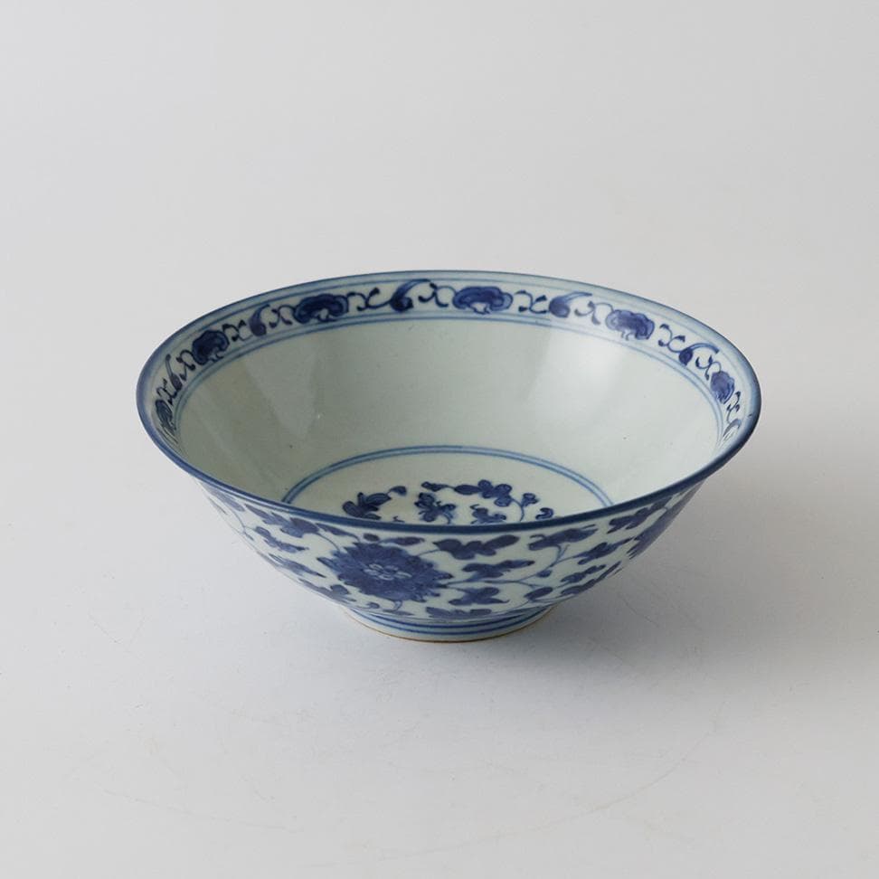 幕末〜明治時代 成化年製 染付（そめつけ）南京写 唐草文 中鉢 古伊万里 有田焼