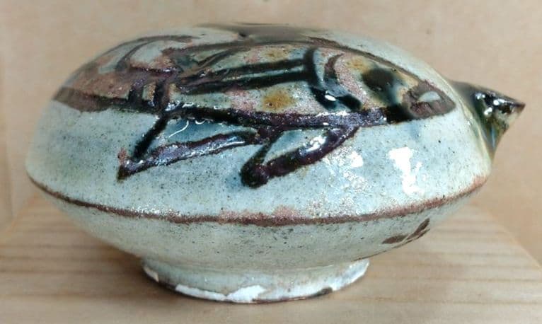 【本物保証】金城次郎 水滴(魚紋水滴）共箱 栞 人間国宝 壷屋焼 壺屋焼 美品