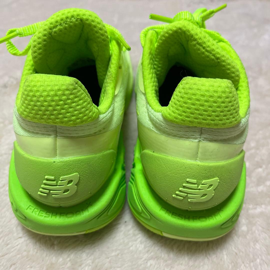 ★セール★FuelCell TWO WXY v5 ライムカラー　バッシュ25cm