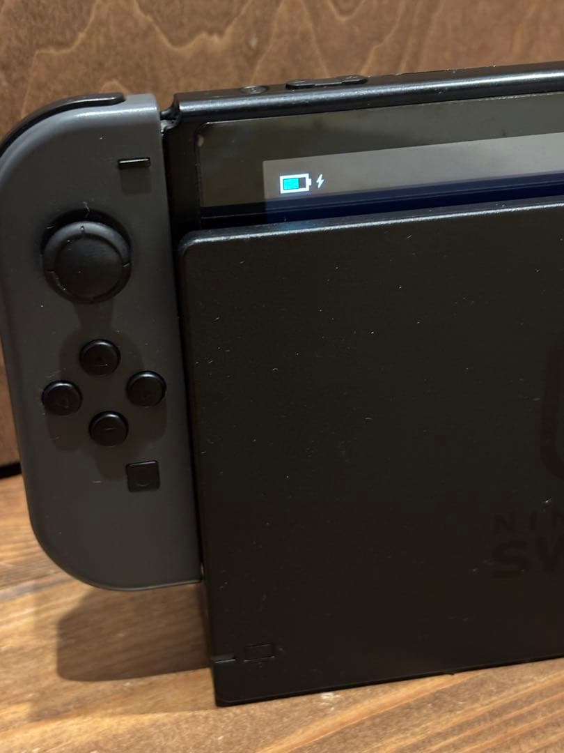 Nintendo Switch スイッチ 本体 グレー　ジョイコン　充電器等