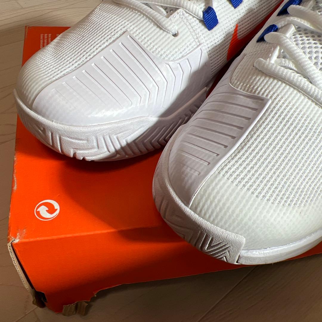 NIKE ZOOM GP CHALLENGE ナイキ ズーム チャレンジ テニス