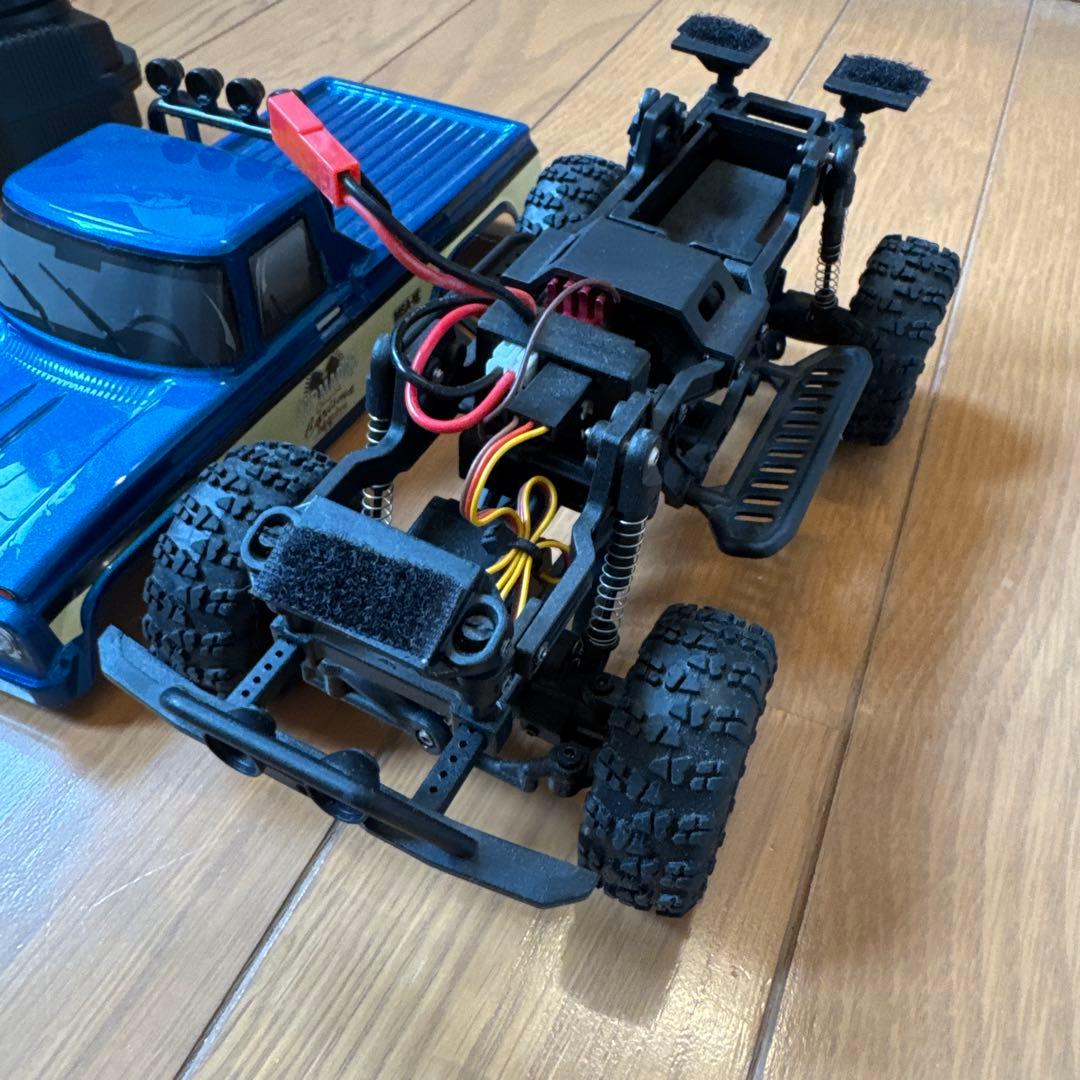 10LB　ラジコン　Carisma コヨーテ