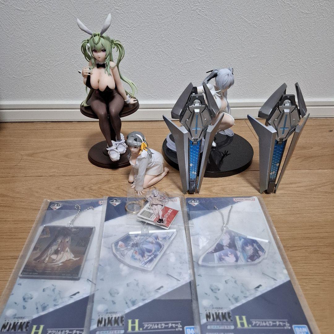 勝利の女神:NIKKE　フィギュアまとめ売り