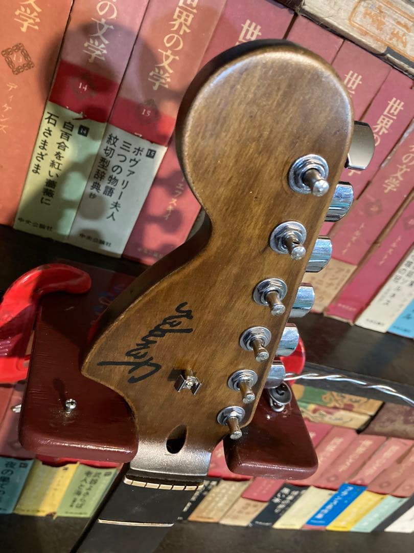 ギター jimi hendrix stratocaster righty relic