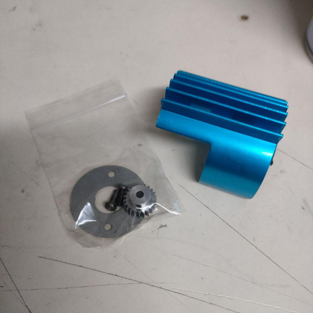 タミヤTT02シャーシ、オプション多数装備