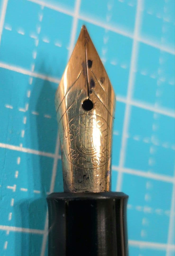 Pelikan　ペリカン　万年筆　#500NN　黒縞　　字幅EF