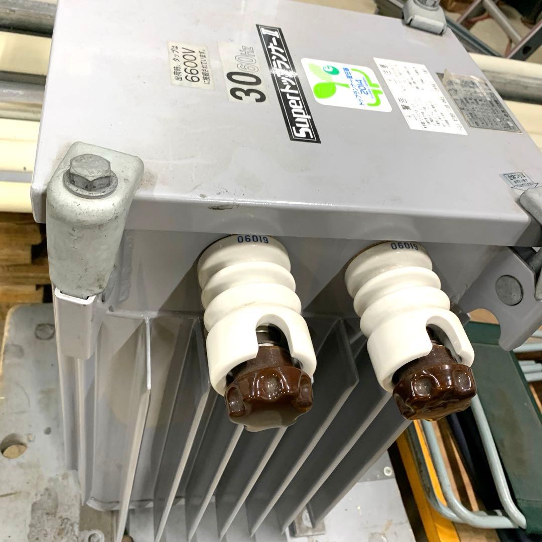 トランス【117kg】【30kVA】2014年