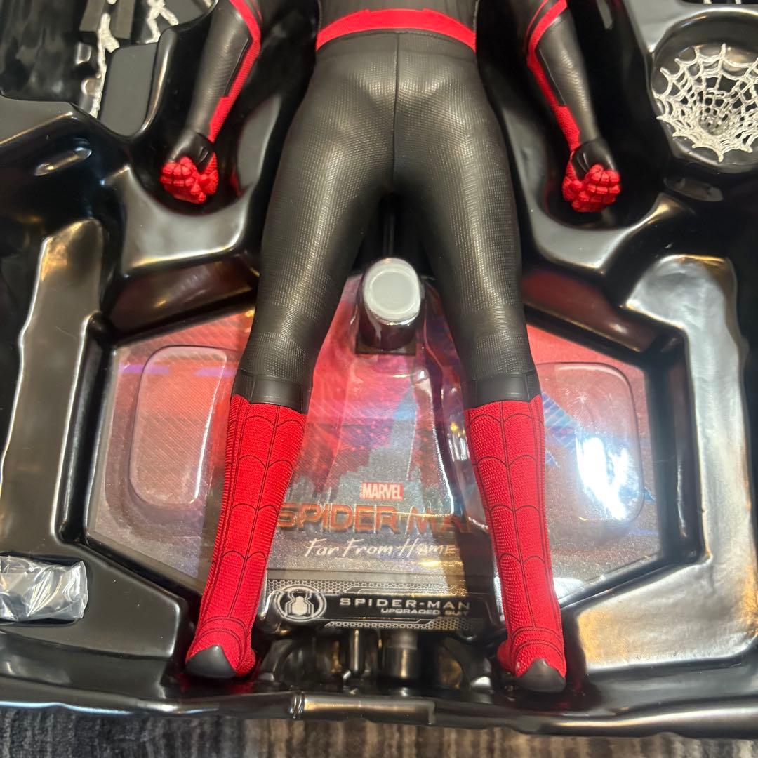 【未使用級極美品】HOTTOYS スパイダーマン アップグレードスーツ