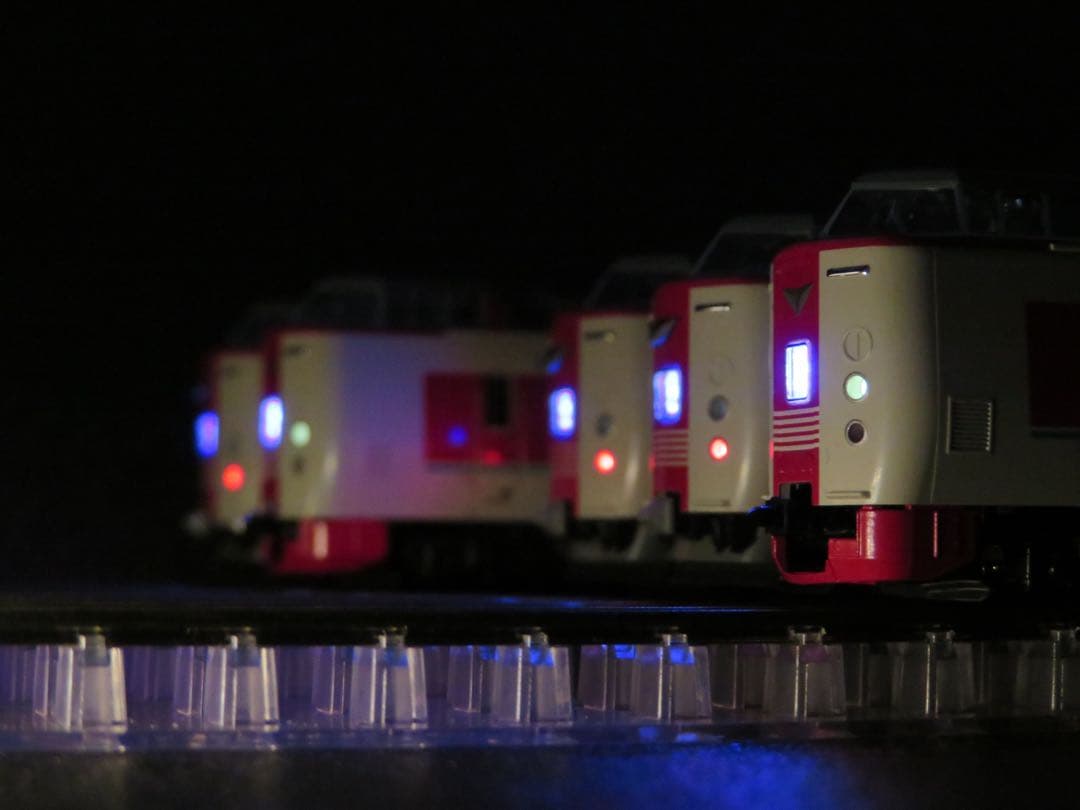 KATO 381系 「ゆったりやくも」 (6両セット)【新品,未使用品】