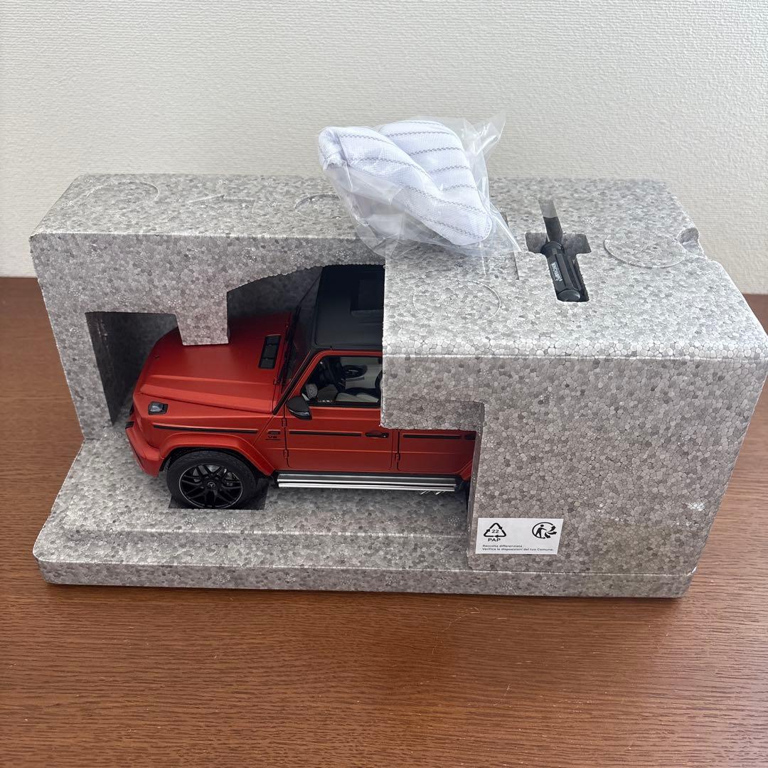 ミニチャンプス　メルセデス　ベンツ　AMG G63 1/18 ミニカー オレンジ
