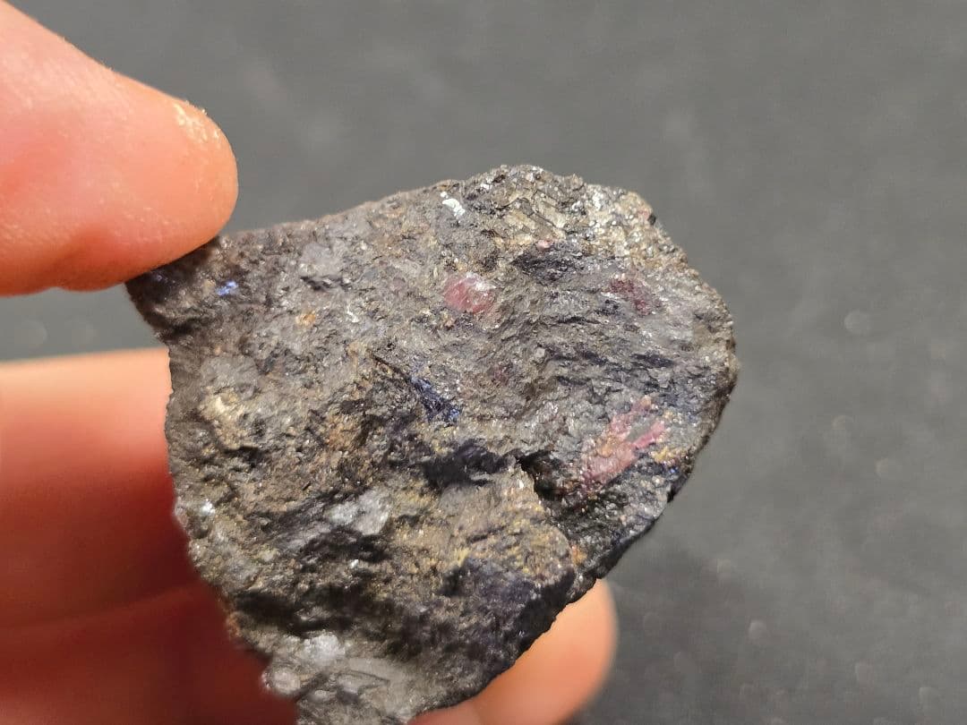 パイロクスマンガン 田口鉱山 自己採集品 原石