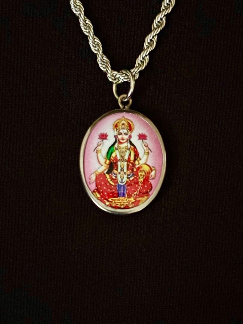 藤井風さん　オームペンダント 女神ラクシュミー〈ピンク〉⭐︎おまけつき