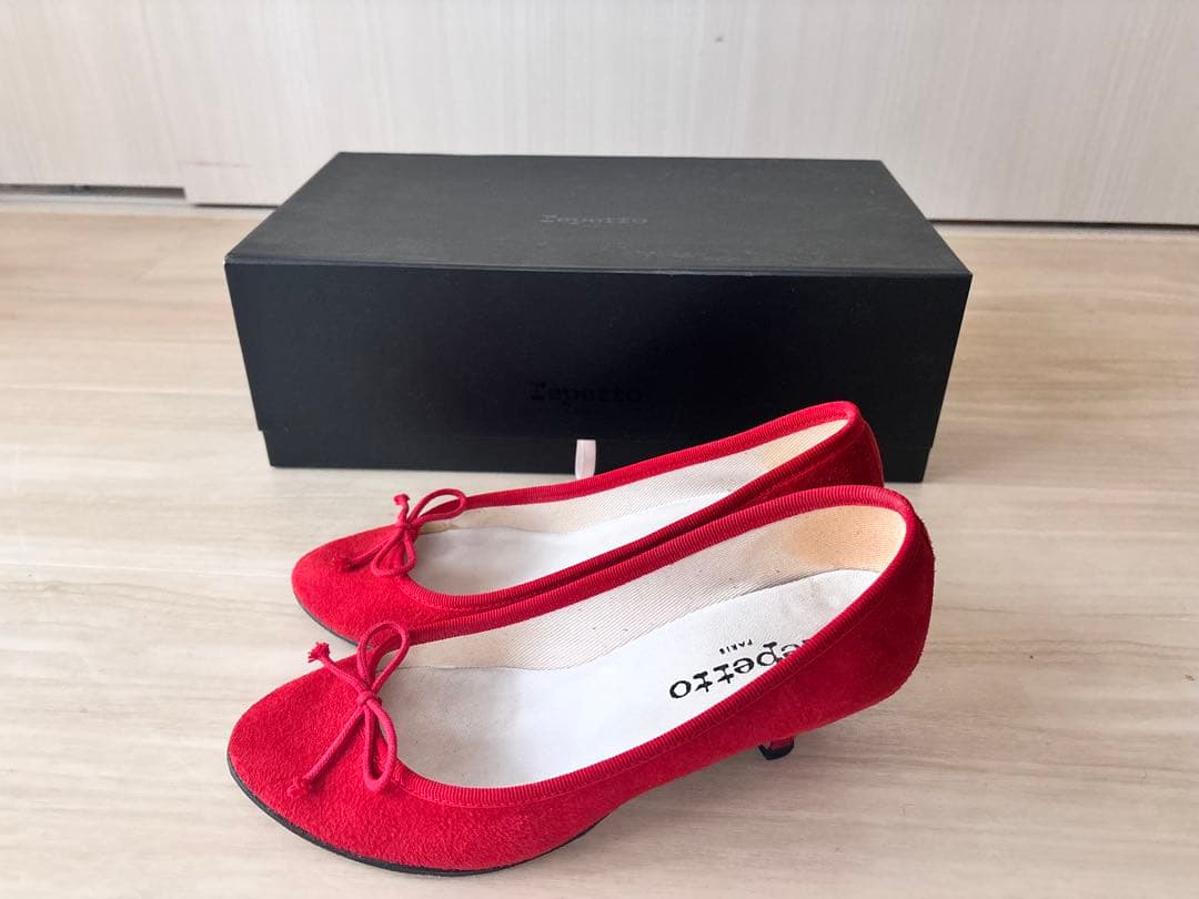 Repetto パンプス　ジゼル　赤 リボン付き　スエード　美品
