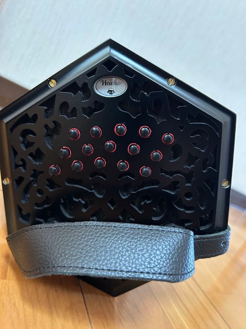 アングロコンサーティーナ　Heather 黒