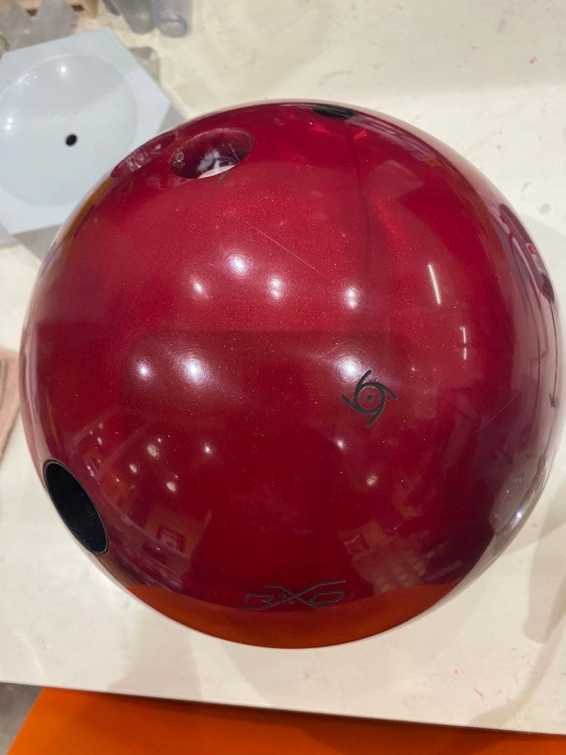 最終値下げ試投のみシャドーロックレッド