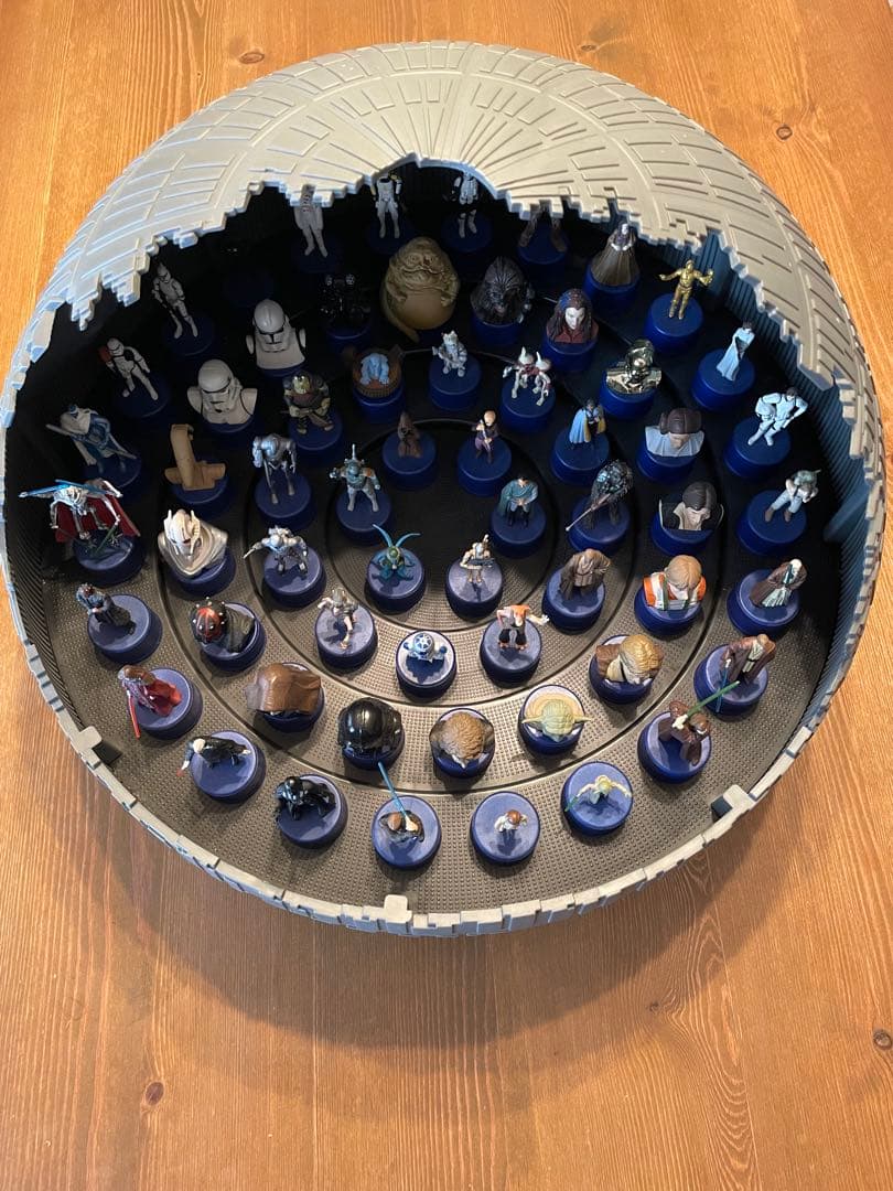 専用スターウォーズ　ボトルキャップコレクションステージ
