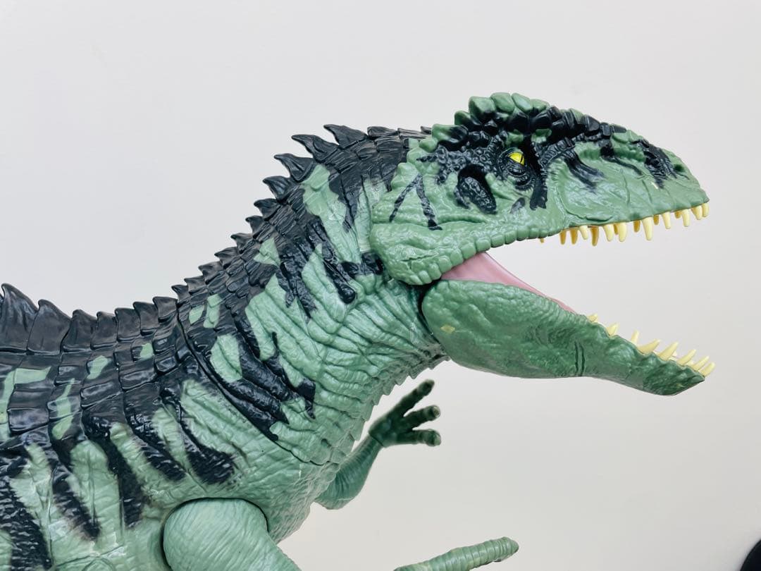 【極美品】ジュラシックワールド ギガノトサウルス GWD68 全長99cm