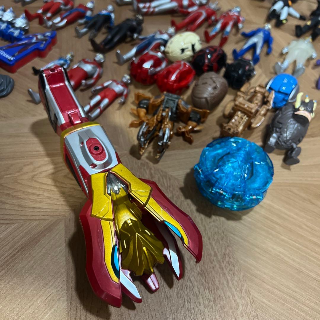 ウルトラマンフィギュアコレクション（約50体）