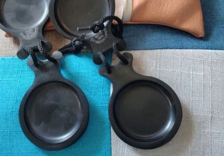 フラメンコ　カスタネット＜デルスール＞赤いラインが美しいベテアダ　フィブラ6号