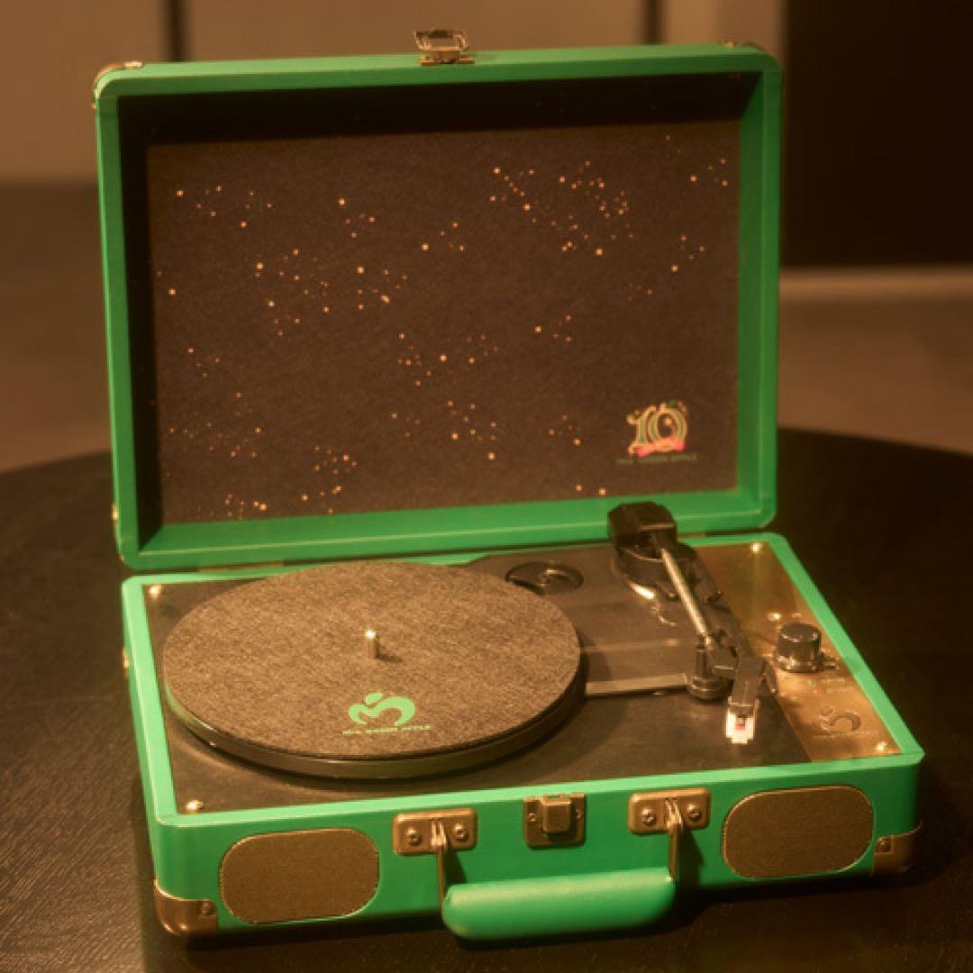 新品未開封レコード2種付ミセスグリーンアップル レコードプレイヤー　Mrs.