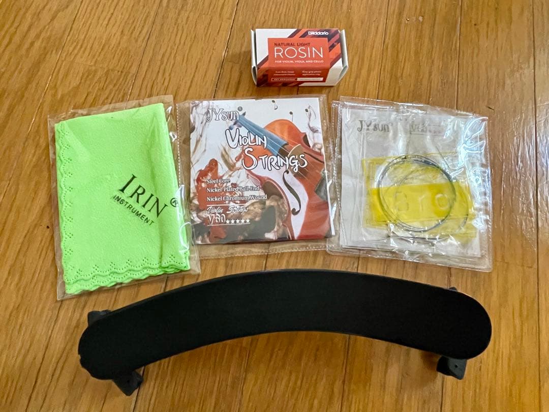 SUZUKIバイオリンNS20 4/4 (本体、弓、ケース、その他付属品6点)