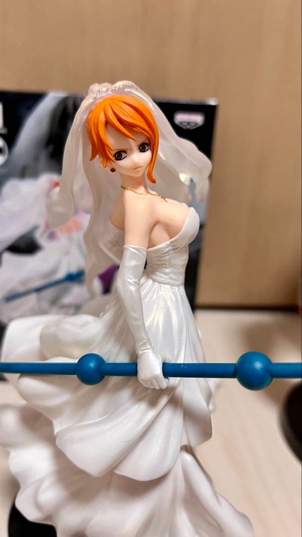 1/144 WORLD SCALE ONEPIECE オーズ　造形王　ナミ