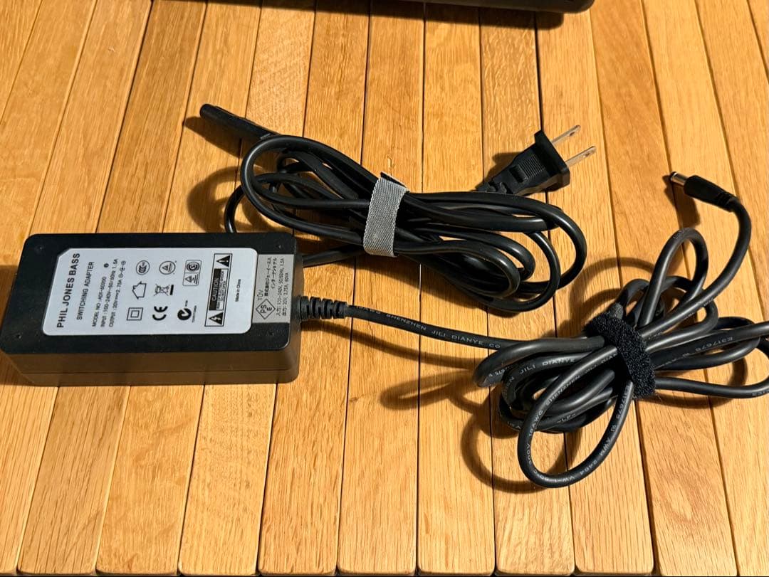 ベース PHIL JONES double four