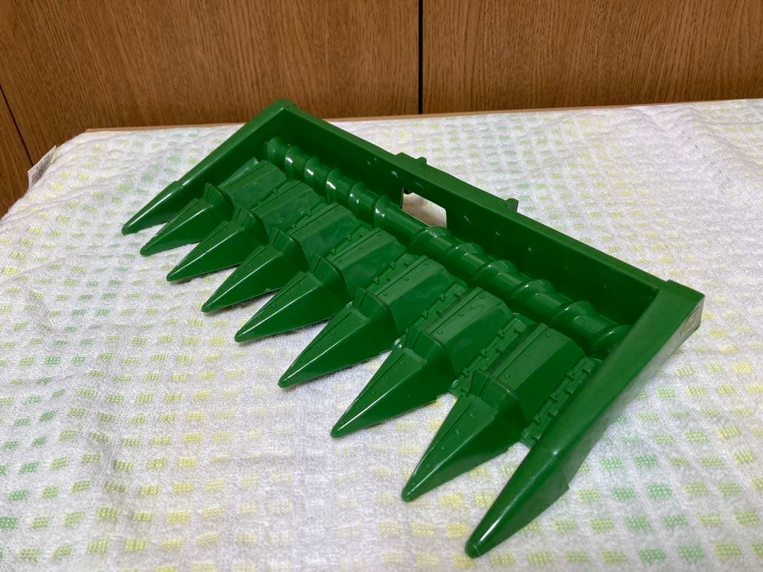 ジョンディア　コンバイン9600 ERTL製 1/28スケール