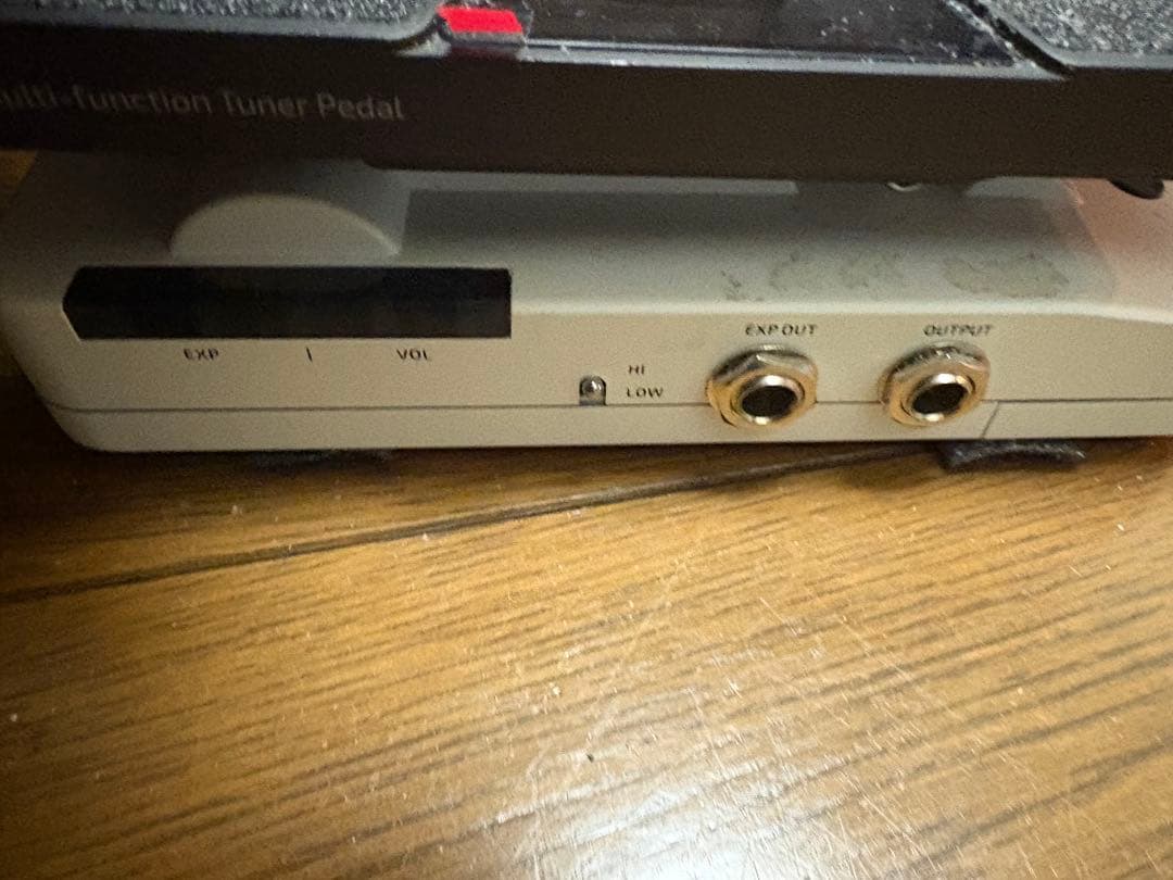 HOTONE TUNER PRESS チューナー付きボリュームペダル