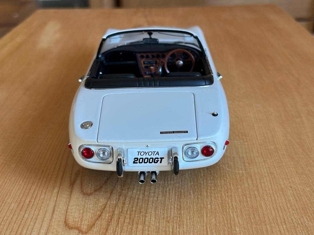 【最終お値下げ】オートアート製1/18ミニカートヨタ2000GTカブリオレ