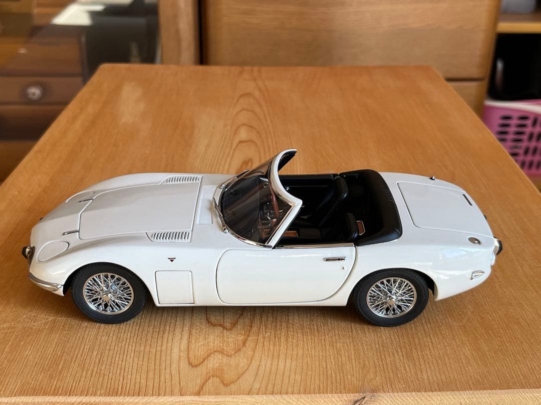【最終お値下げ】オートアート製1/18ミニカートヨタ2000GTカブリオレ