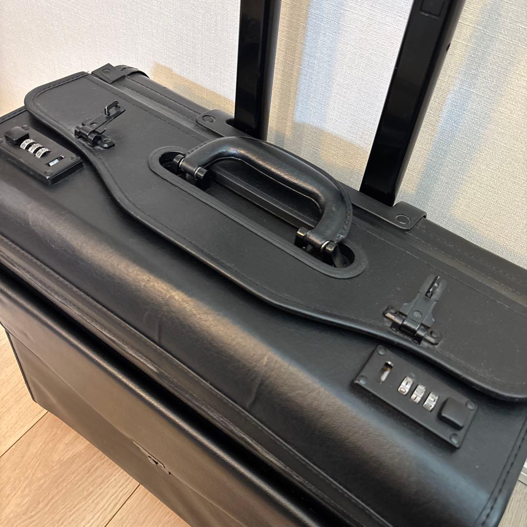 航空大学校 フライトバッグ キャリータイプ 指定鞄 中古