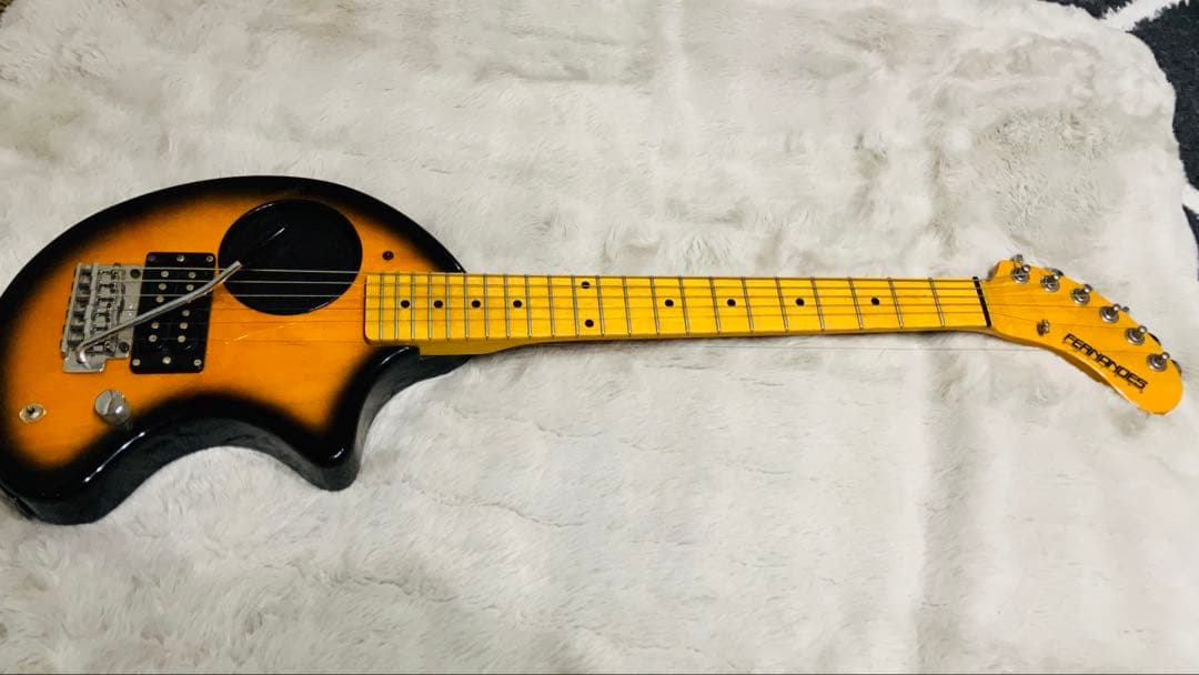 o*i様 FERNANDES フェルナンデス エレキギター ケース付