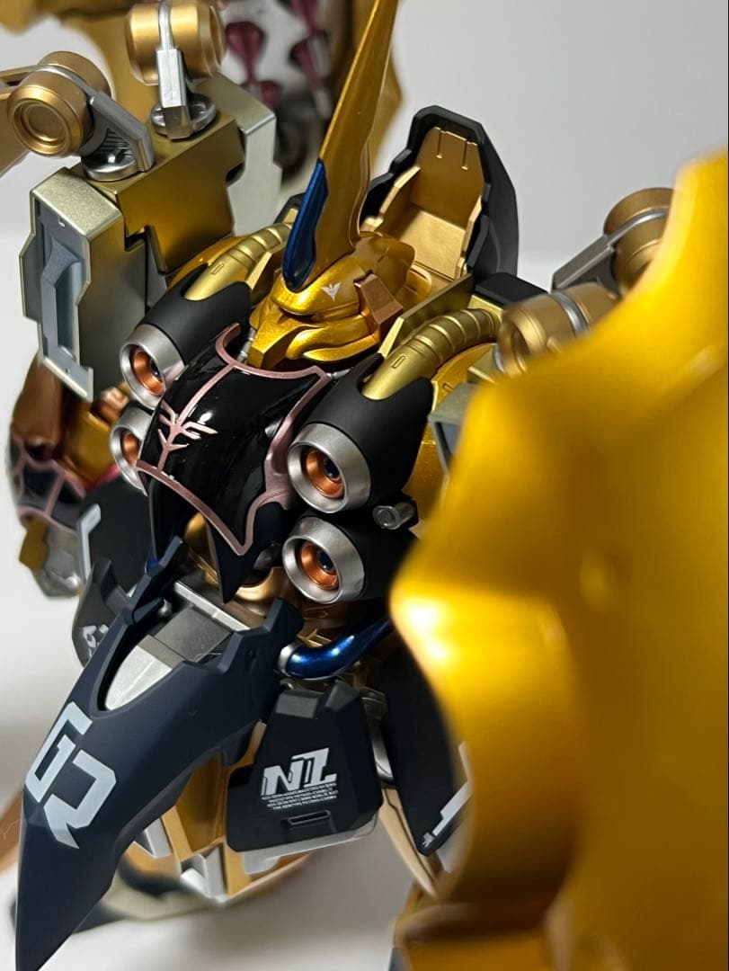 ガンプラ HG 1/144 クシャトリヤ 塗装完成品