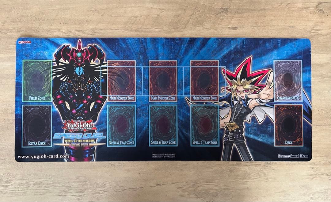 遊戯王ハーフプレイマット