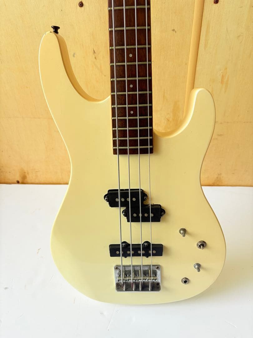 SB-320 エレキベース 4弦 ビンテージ