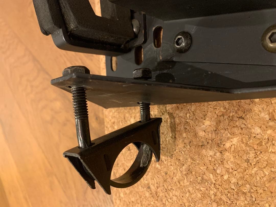 米国警察実物 Santa Cruz 車両用電動ガンラック　鍵付 払い下げ