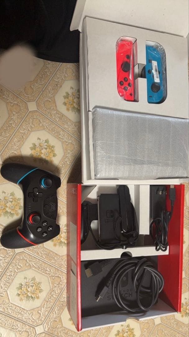 Nintendo Switch ネオンレッド/ネオンブルー 本体