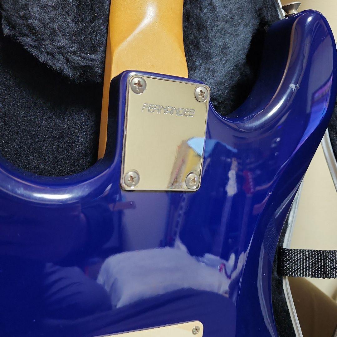 FERNANDES ストラトタイプ ブルー系